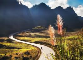 HÀ NỘI – MAI CHÂU – CAO NGUYÊN MỘC CHÂU